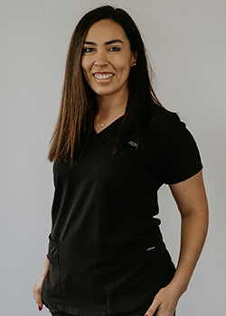 Dental hygienist Rosalinda